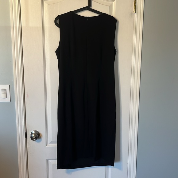 Woman’s size 14 black dress - Picture 3 of 3